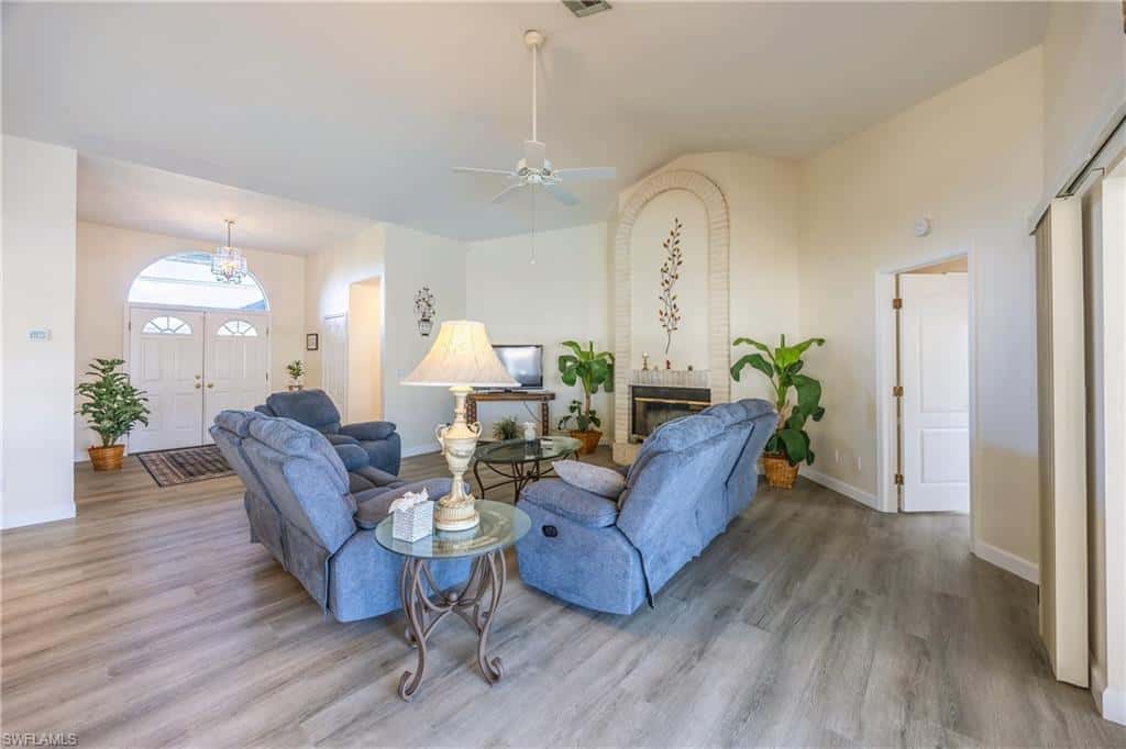 3316 19th Pl, Cape Coral, photo 5