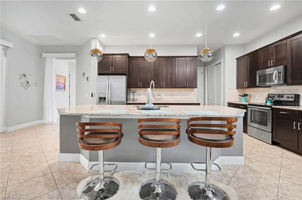 12715 Fairington Way, Fort Myers, photo 6