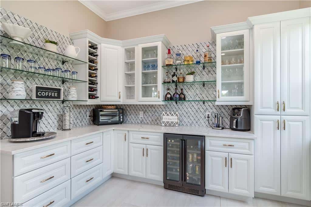 3123 Aviamar Cir #201, Naples, photo 9