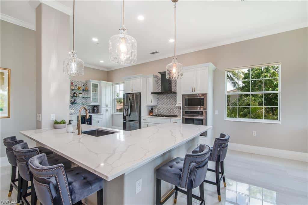 3123 Aviamar Cir #201, Naples, photo 8