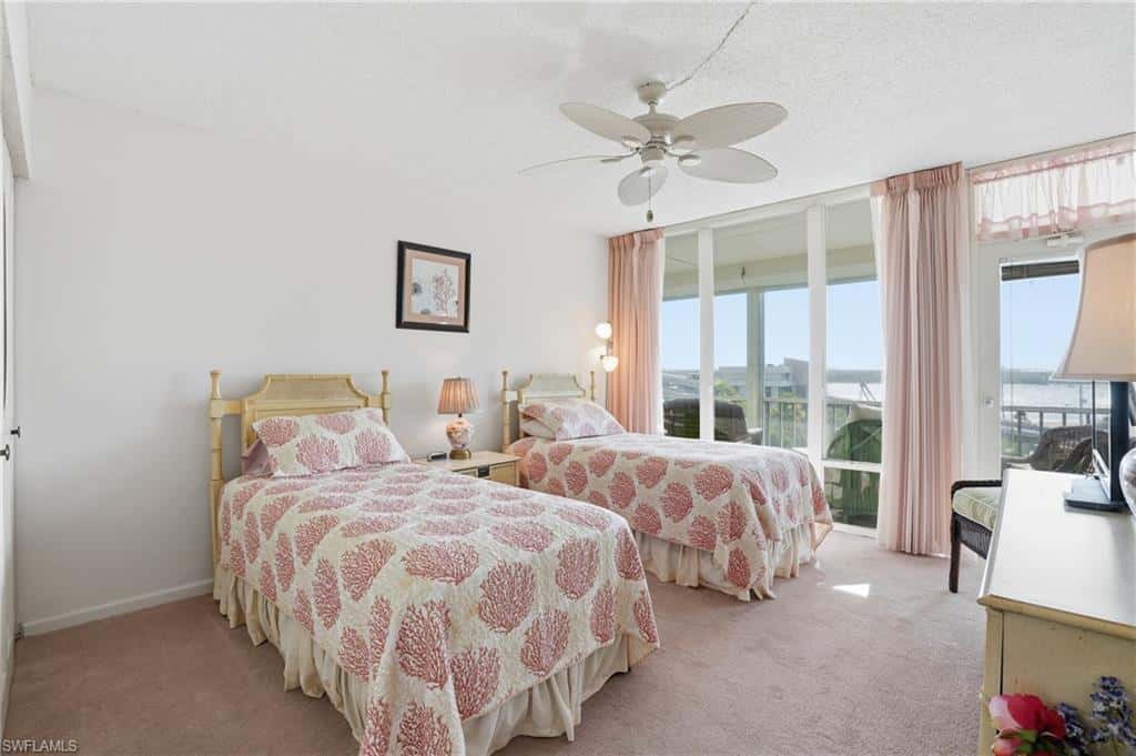 Marina Towers & Yacht Club, Fort Myers Beach, Fort Myers Beach, photo 31