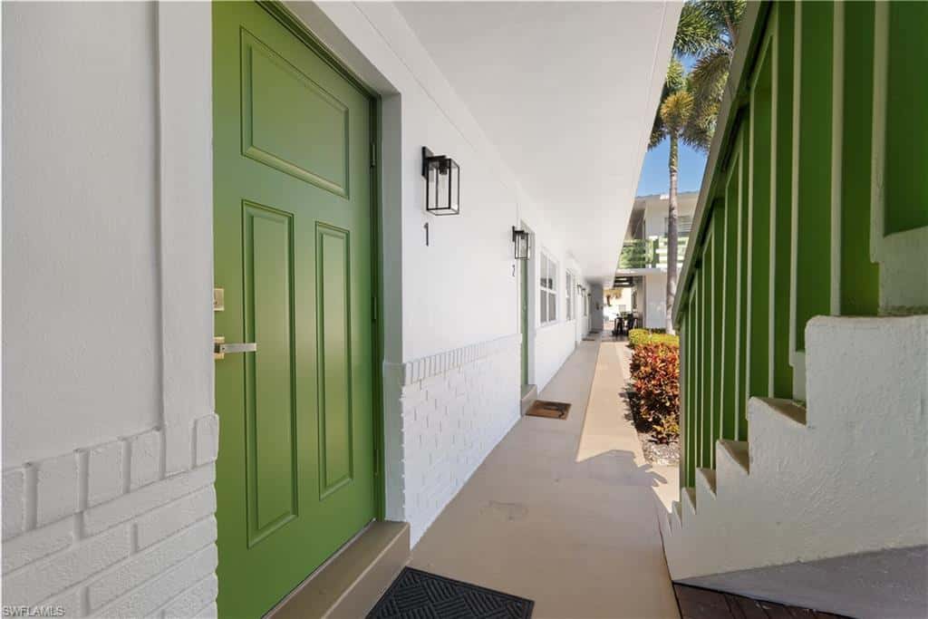 975 9th Ave #1, Naples, photo 15
