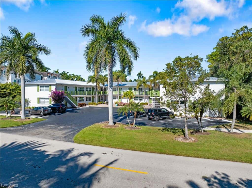 975 9th Ave #1, Naples, photo 11