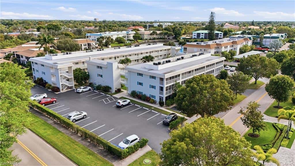 3150 Binnacle Dr #115, Naples, photo 29