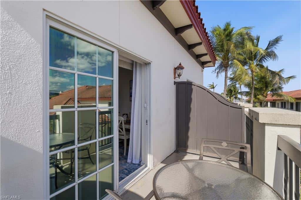 221 9th St #403, Naples, photo 9