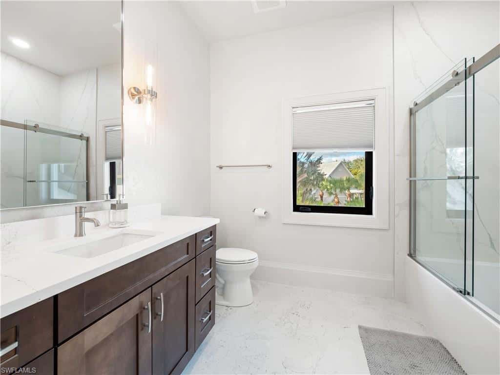 18090 Olga Dr, Alva, photo 32
