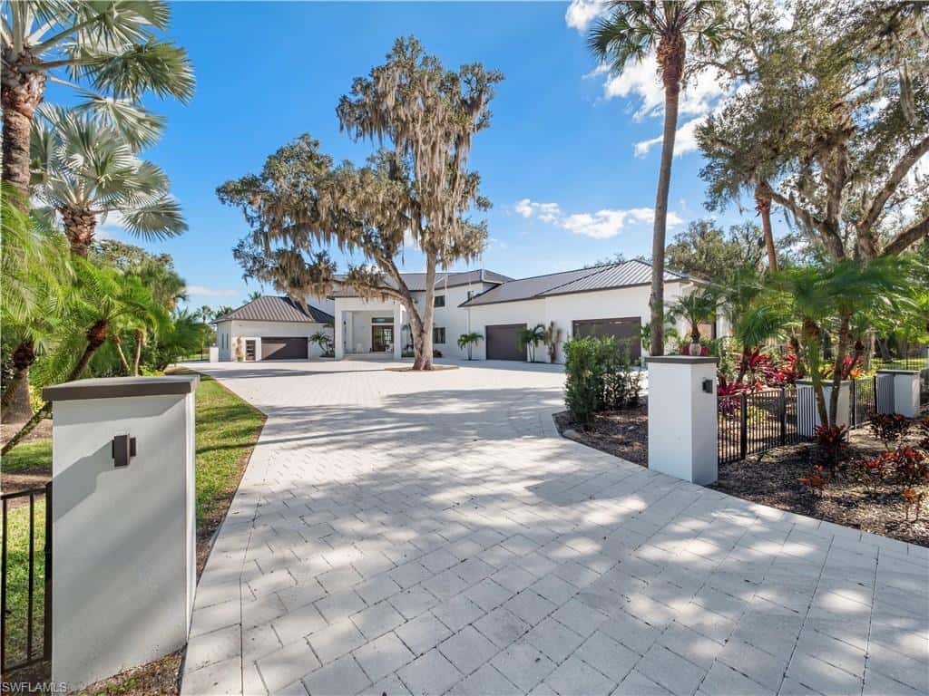 18090 Olga Dr, Alva, photo 49