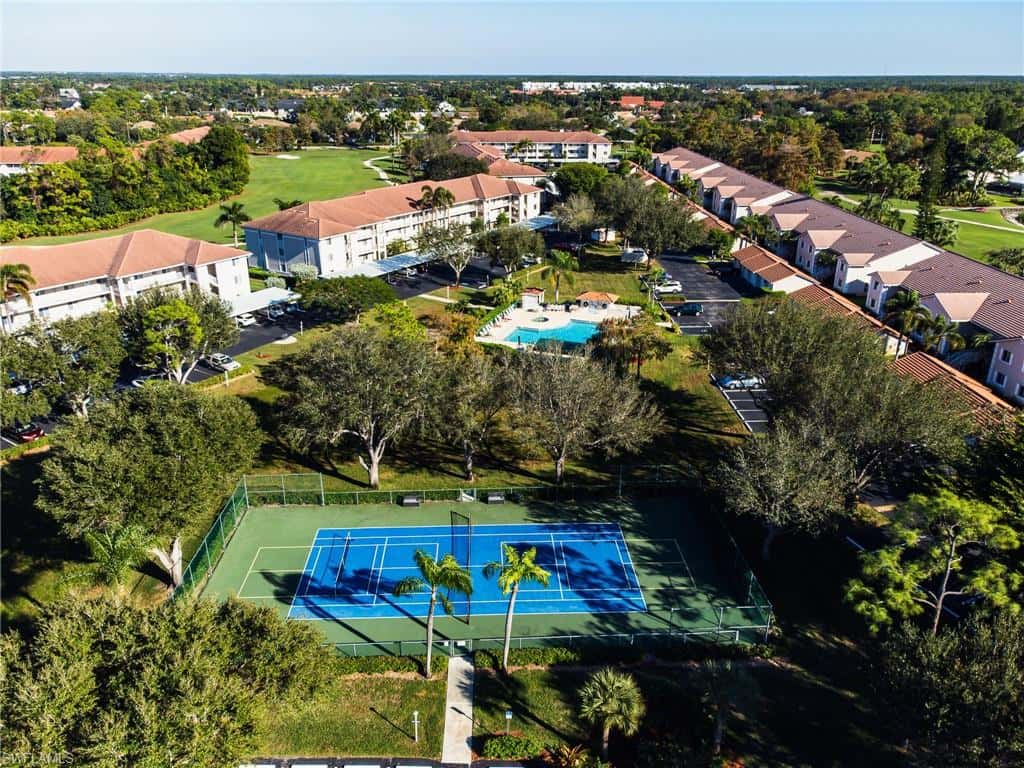 6945 Dennis Cir #i-107, Naples, photo 6
