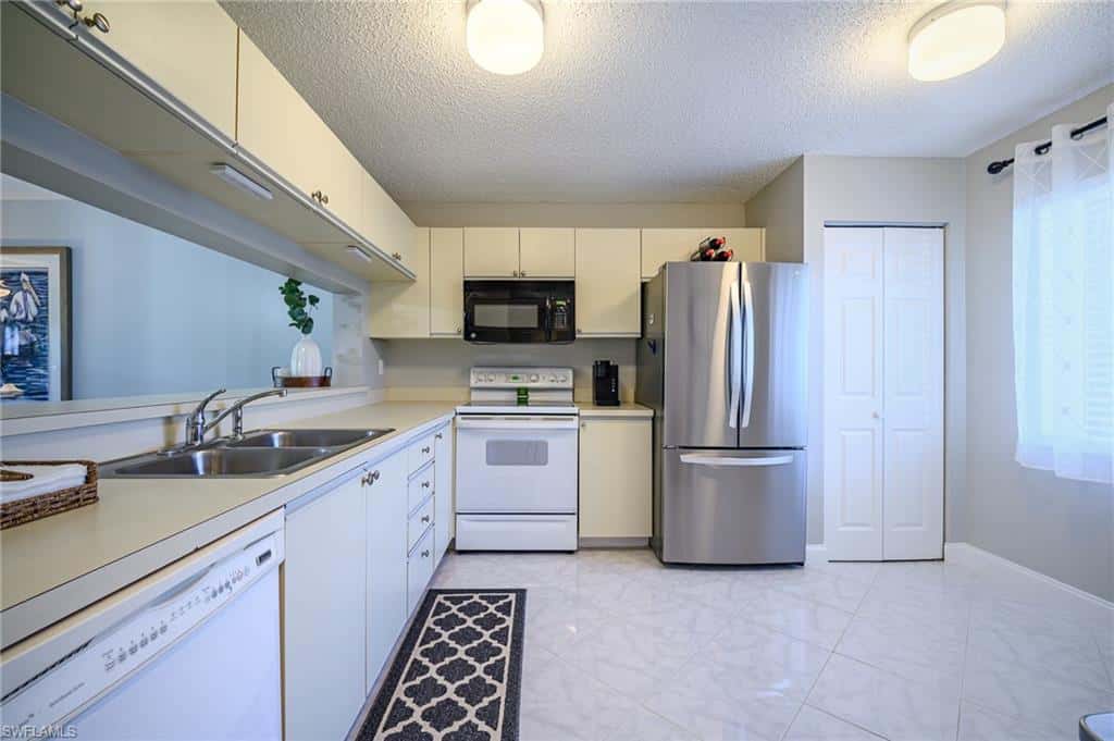 6945 Dennis Cir #i-107, Naples, photo 15