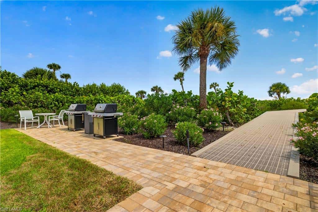 2311 Gulf Dr #13, Sanibel, photo 32