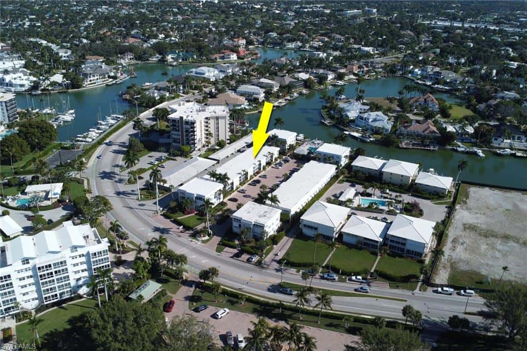 2100 Gulf Shore Blvd #113, Naples, photo 42