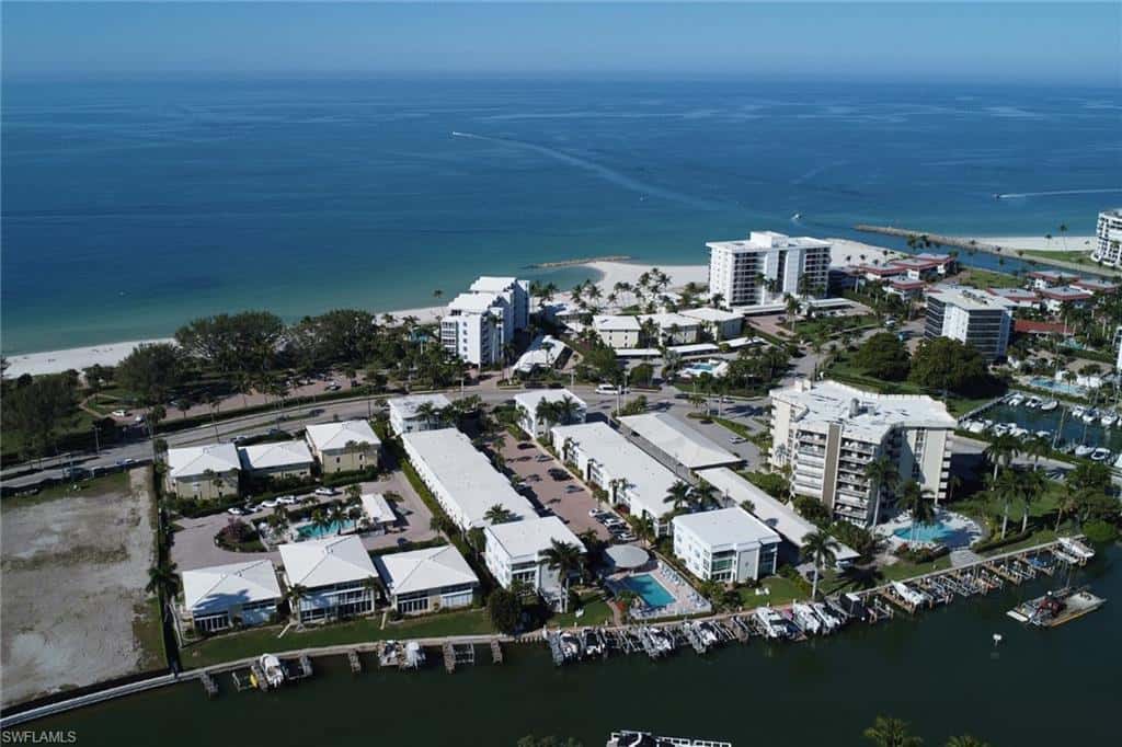 2100 Gulf Shore Blvd #113, Naples, photo 46