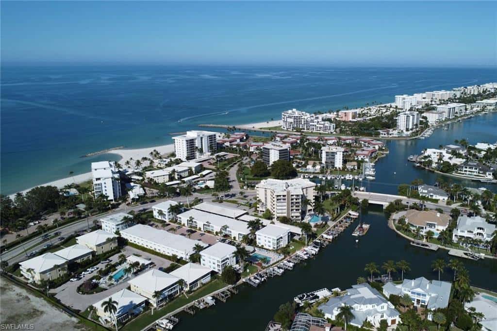 2100 Gulf Shore Blvd #113, Naples, photo 49