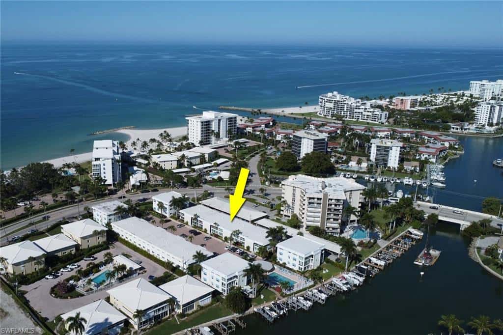 2100 Gulf Shore Blvd #113, Naples, photo 33