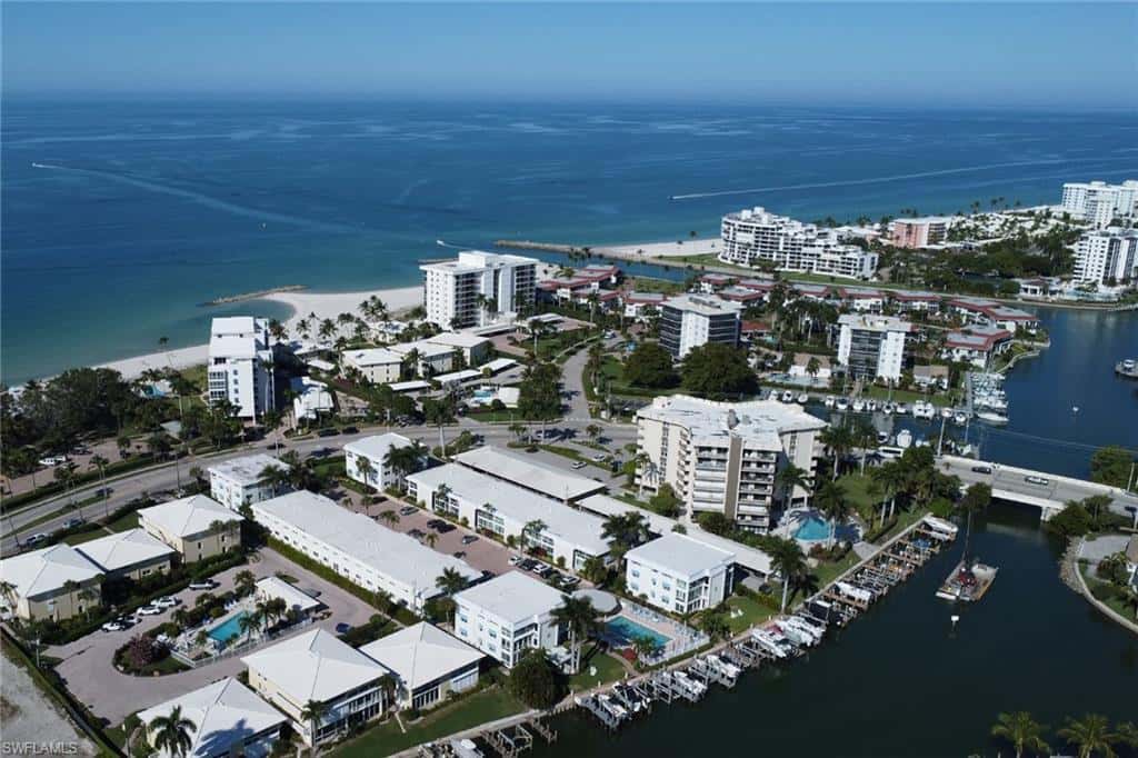 2100 Gulf Shore Blvd #113, Naples, photo 45