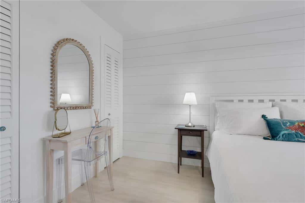 2100 Gulf Shore Blvd #113, Naples, photo 18