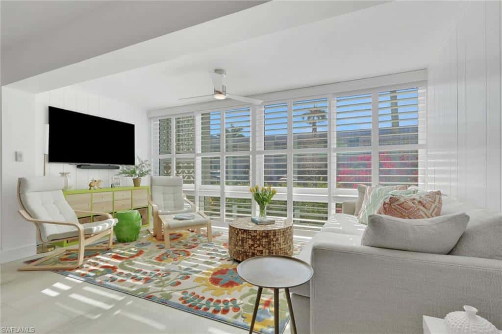 2100 Gulf Shore Blvd #113, Naples, photo 8