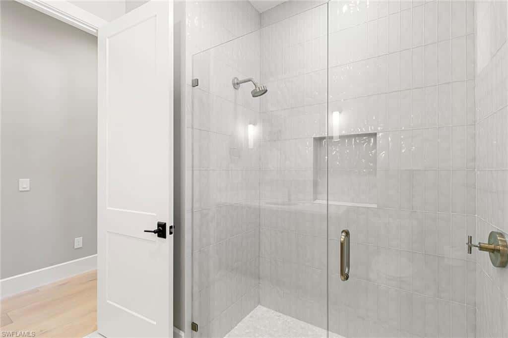 2036 Cambridge Park Dr, Naples, photo 28