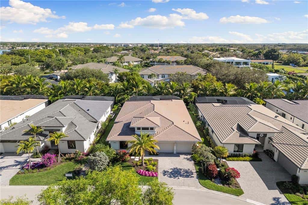 2036 Cambridge Park Dr, Naples, photo 39