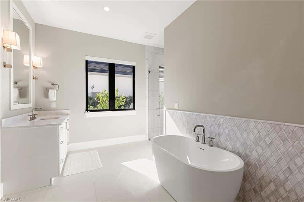 2036 Cambridge Park Dr, Naples, photo 21