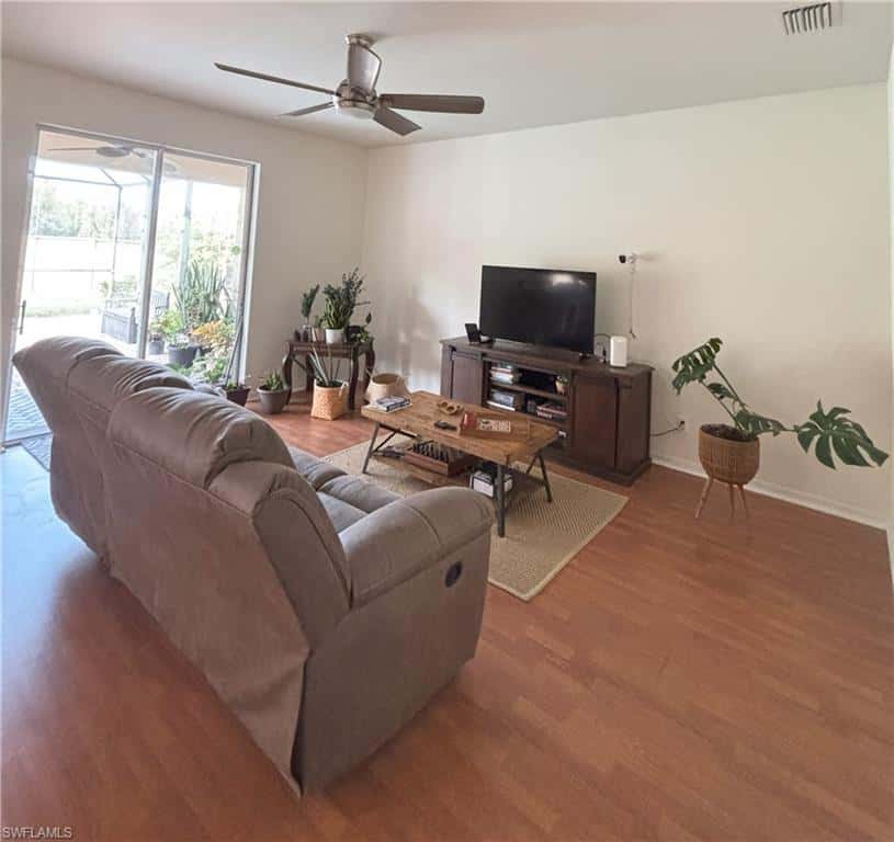 8042 Silver Birch Way, Lehigh Acres, photo 12