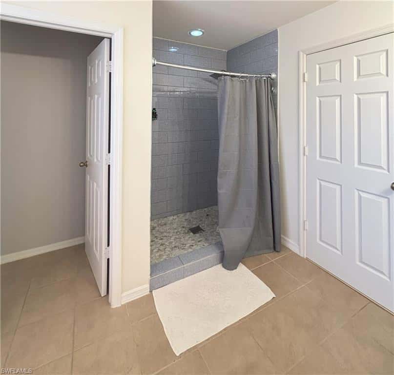 8042 Silver Birch Way, Lehigh Acres, photo 20
