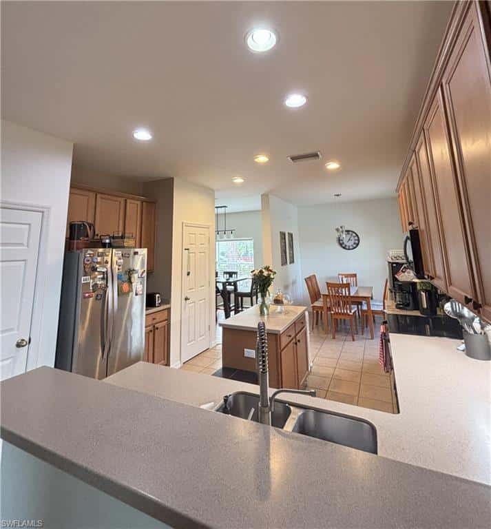 8042 Silver Birch Way, Lehigh Acres, photo 10