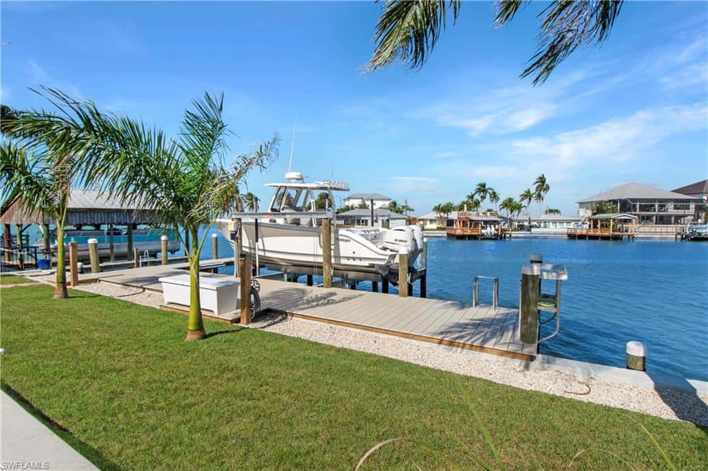 190 Tahiti Cir, Naples, photo 4