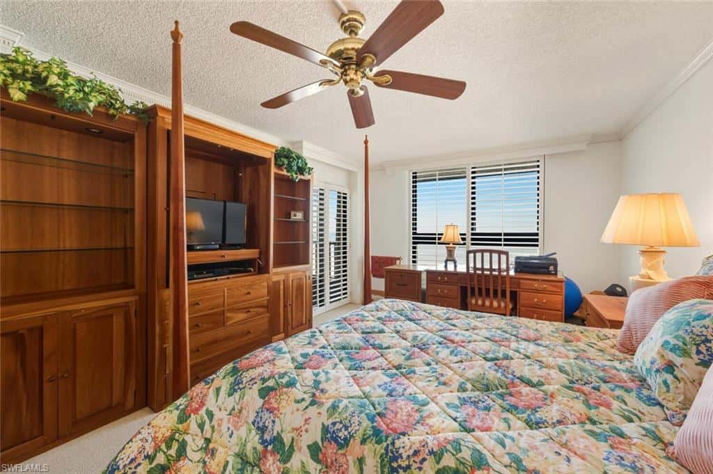 2378 Gulf Shore Blvd #303, Naples, photo 16
