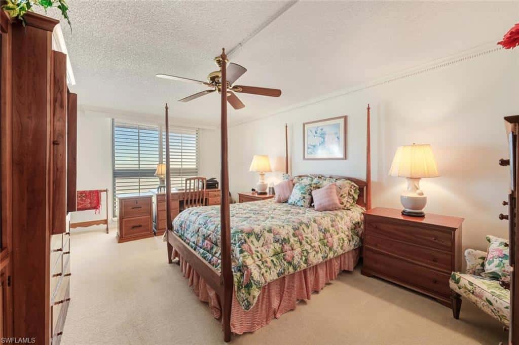 2378 Gulf Shore Blvd #303, Naples, photo 15
