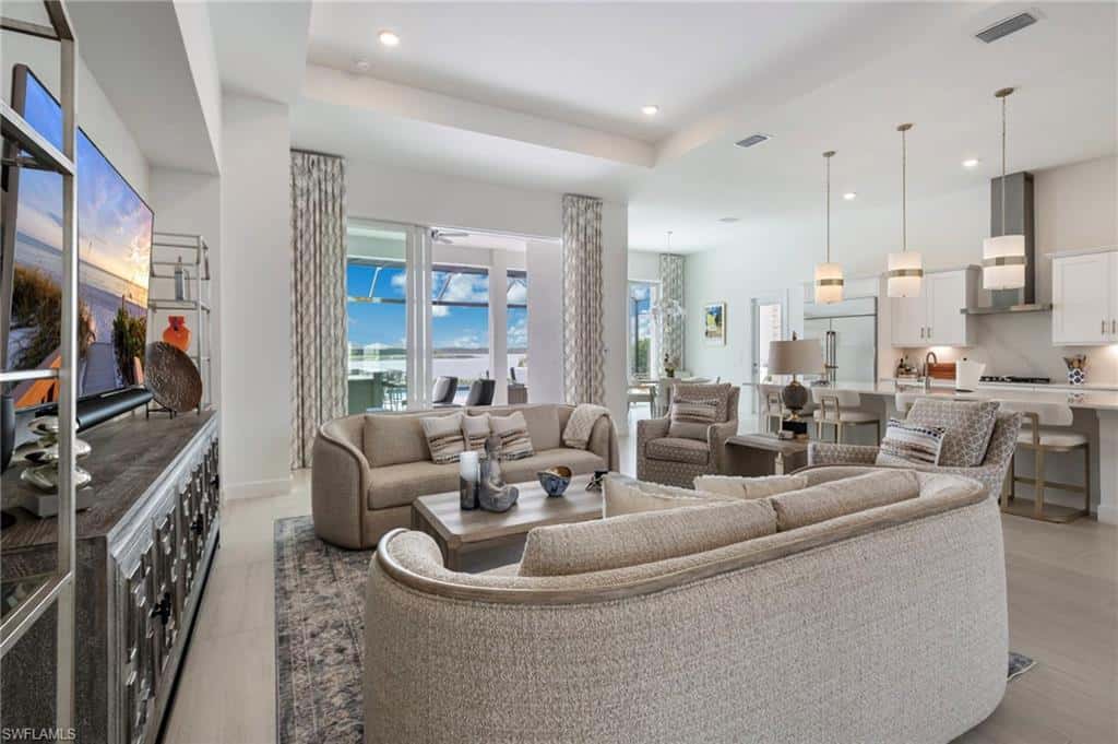 17244 Blue Sapphire Dr, Fort Myers, photo 5