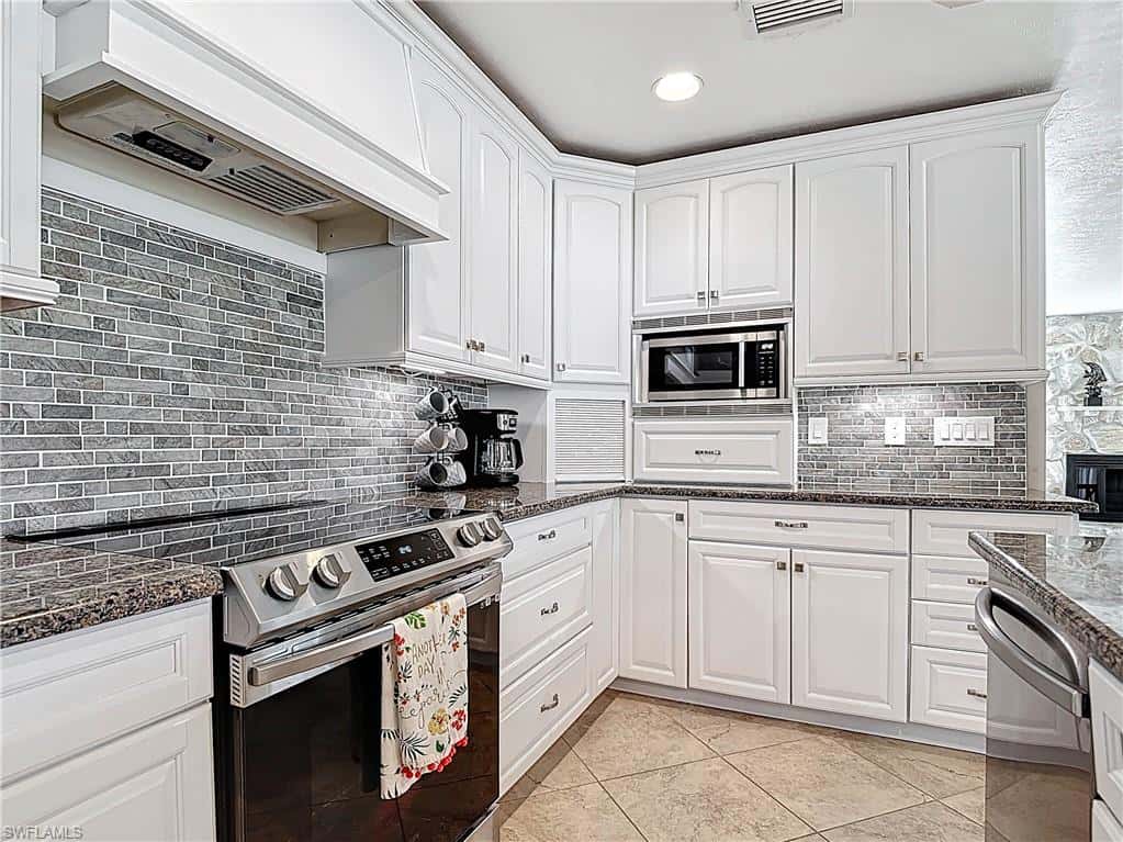 11481 Rebecca Cir, Fort Myers Beach, photo 10