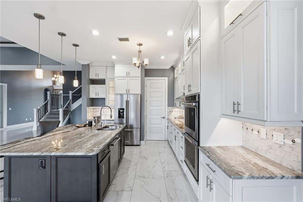 2038 Bahama Ave, Fort Myers, photo 11
