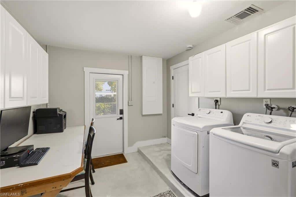 74 Aqua Ln, North Fort Myers, photo 36