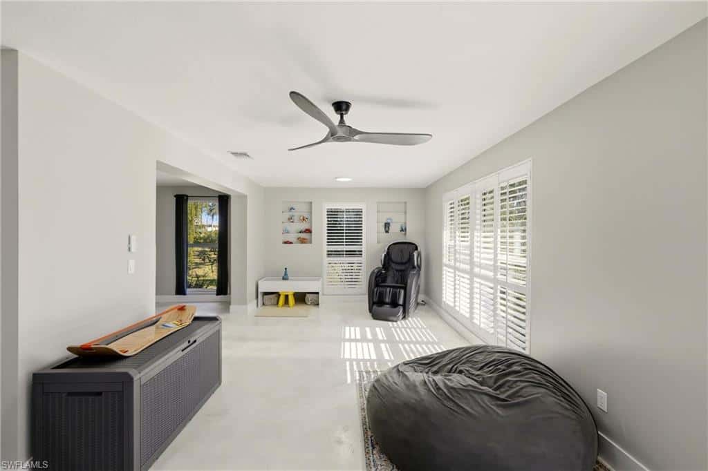 74 Aqua Ln, North Fort Myers, photo 11