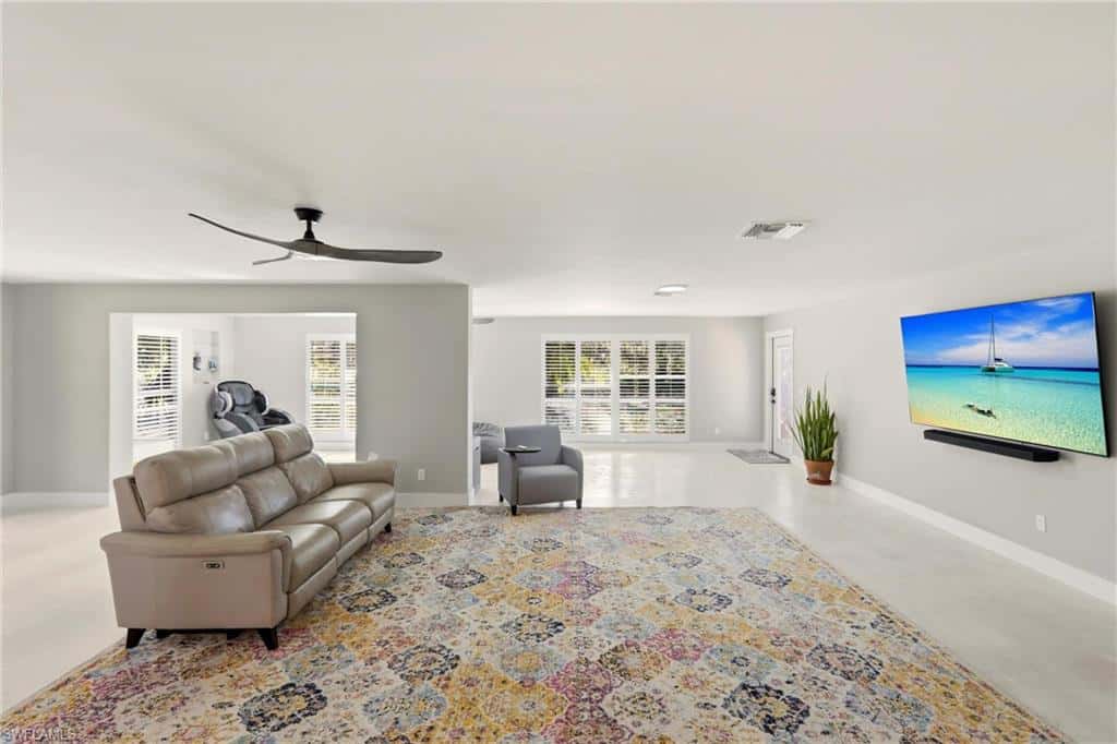 74 Aqua Ln, North Fort Myers, photo 8