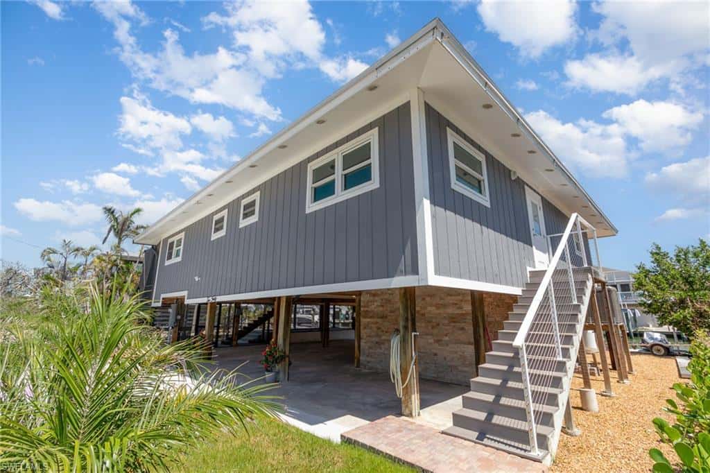 240 Driftwood Ln, Fort Myers Beach, photo 28
