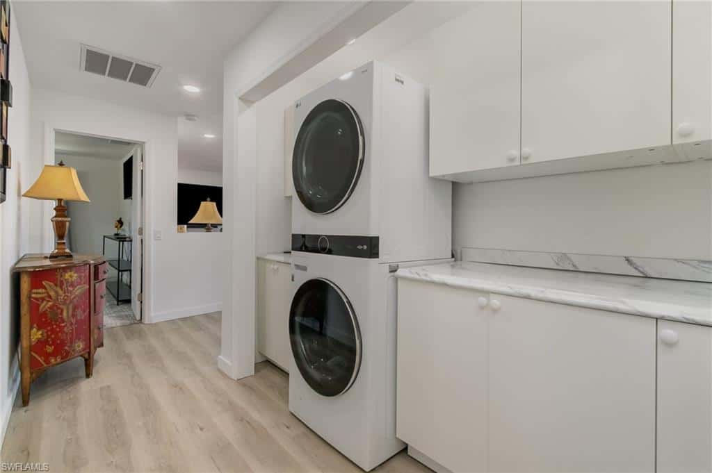 240 Driftwood Ln, Fort Myers Beach, photo 24