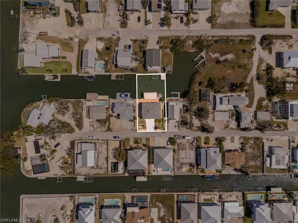 240 Driftwood Ln, Fort Myers Beach, photo 30