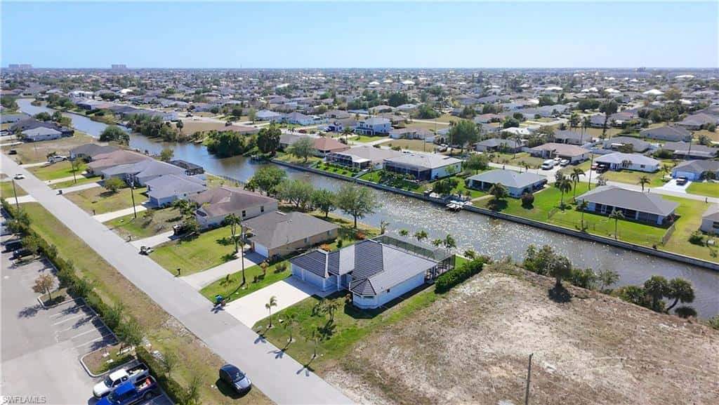 3318 8th Pl, Cape Coral, photo 39