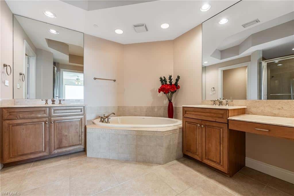 4192 Bay Beach Ln #881, Fort Myers Beach, photo 22