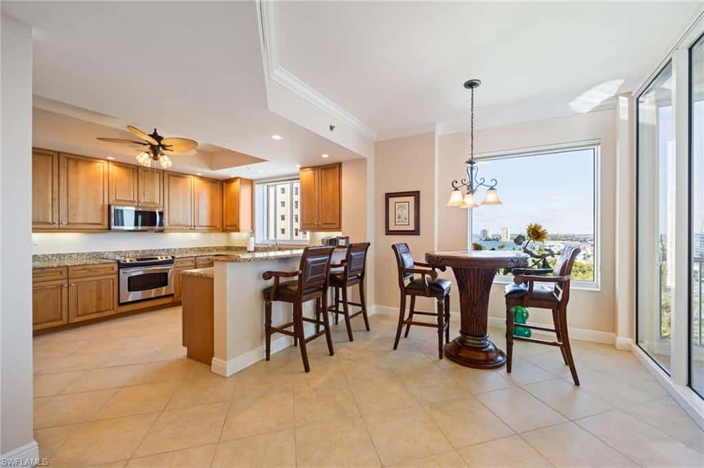 4192 Bay Beach Ln #881, Fort Myers Beach, photo 4