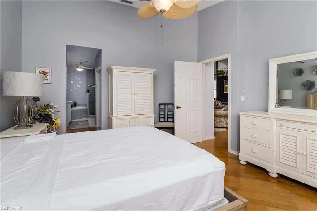 640 Lalique Cir #405, Naples, photo 17