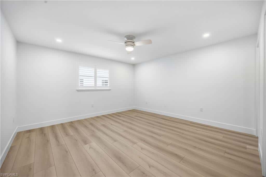 333 Harbour Dr #109, Naples, photo 22
