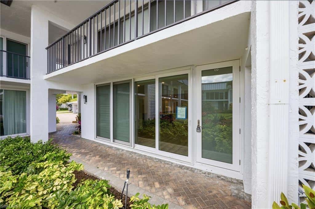 333 Harbour Dr #109, Naples, photo 30