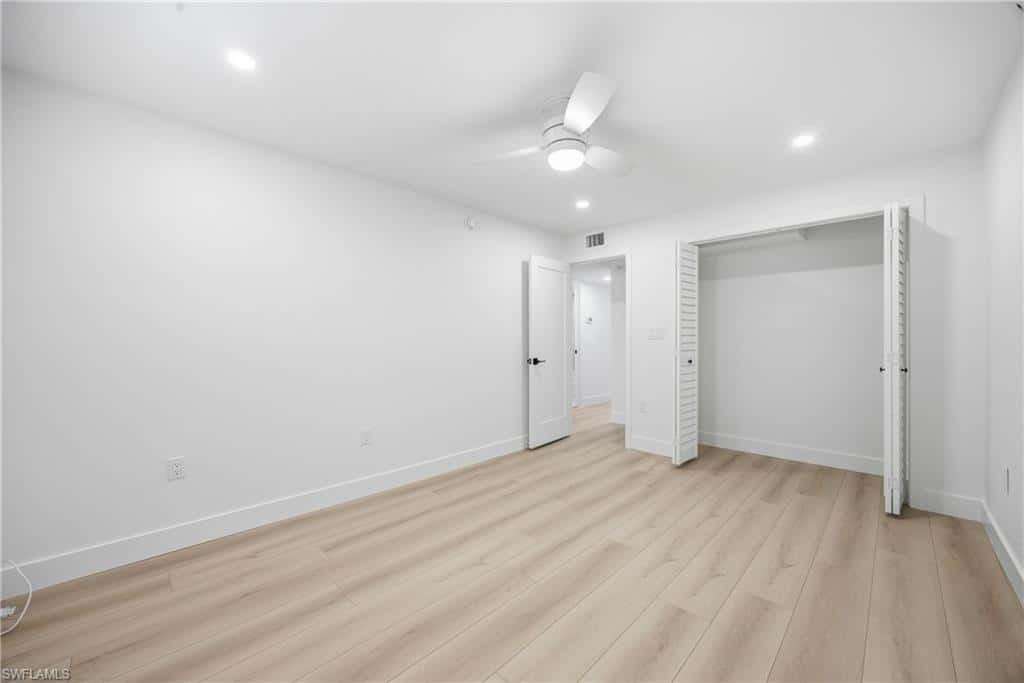 333 Harbour Dr #109, Naples, photo 29