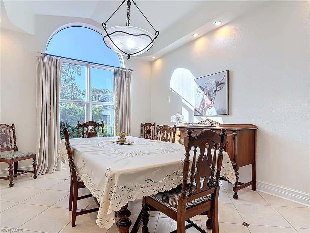 4411 Pine Ridge Rd, Naples, photo 13