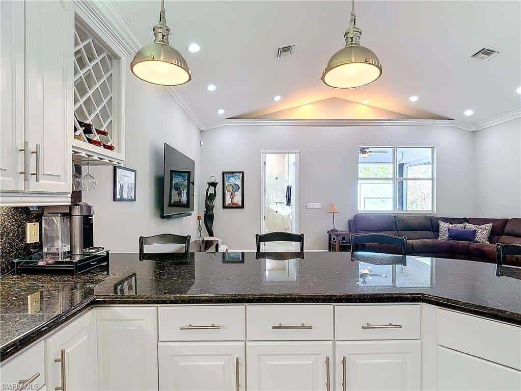 4411 Pine Ridge Rd, Naples, photo 16