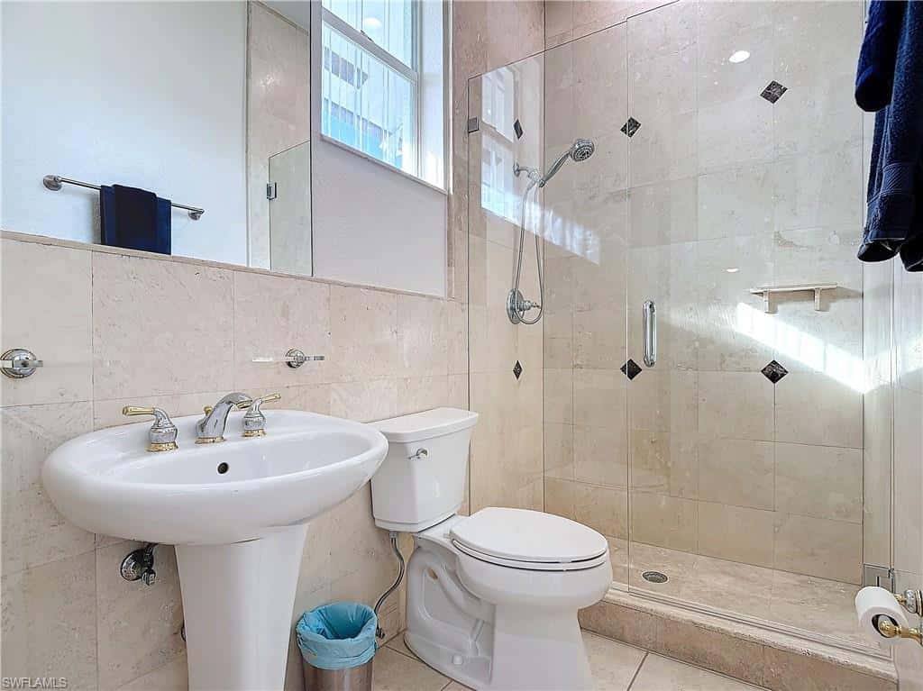 4411 Pine Ridge Rd, Naples, photo 20