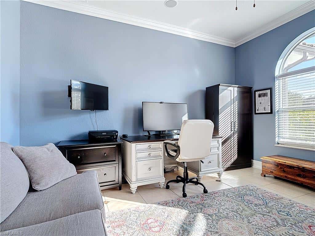 4411 Pine Ridge Rd, Naples, photo 10